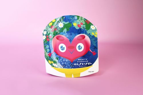 興味津々！なトゥンクトゥンク横濱ハーバーダブルマロン | 2027年国際